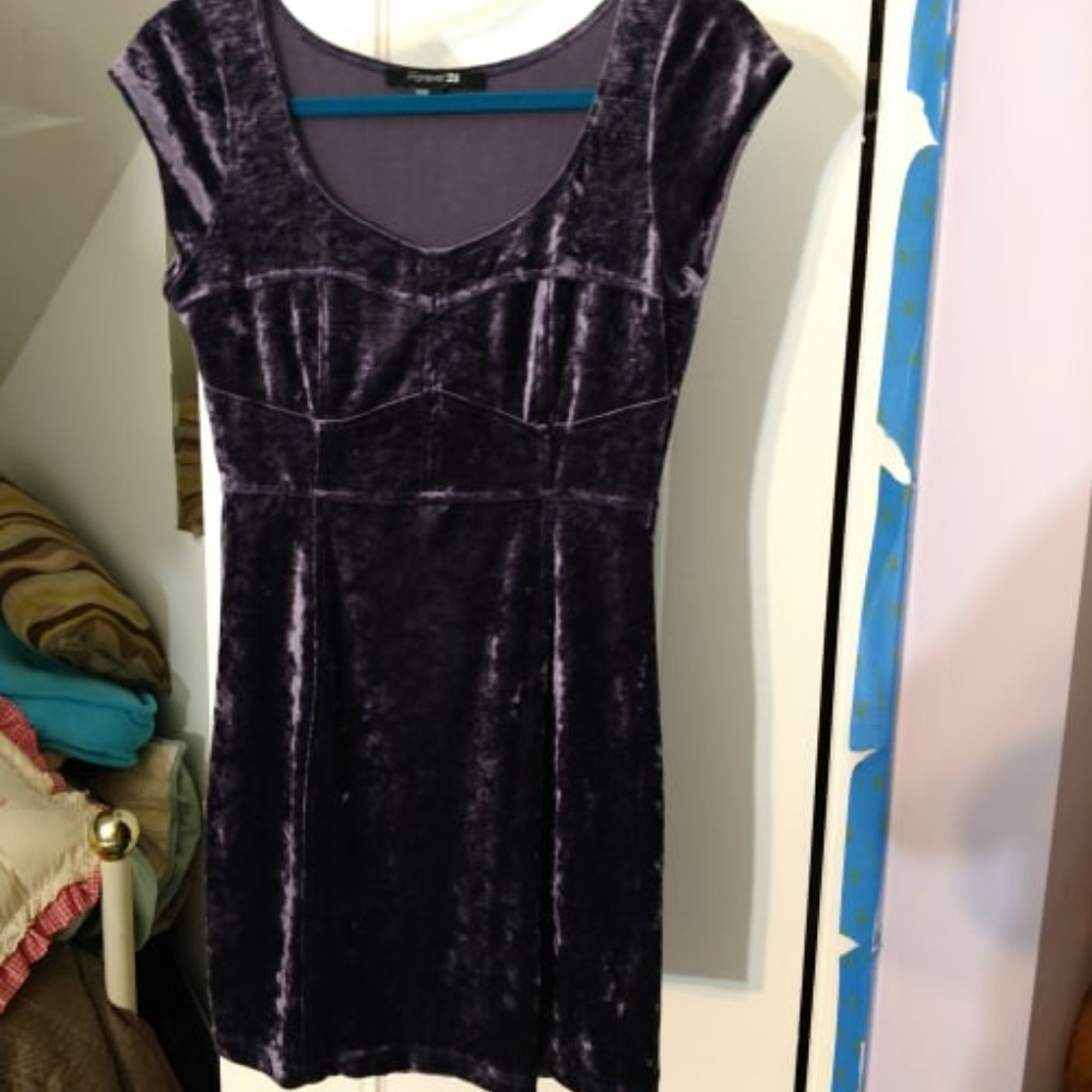 Purple crushed velvet dress Forever 21
